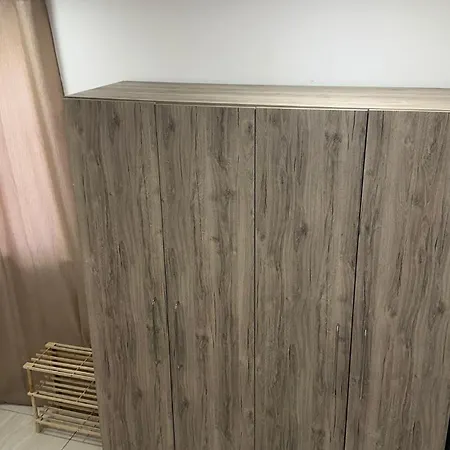 Your Elegant Away From Shared Only With Host Habitación en casa particular Żebbuġ