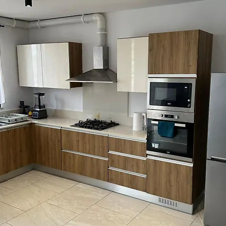 Your Elegant Away From Shared Only With Host Żebbuġ