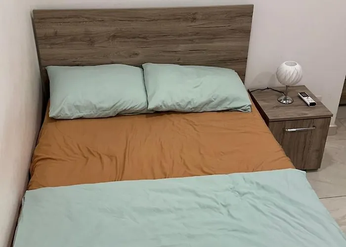 Your Elegant Away From Shared Only With Host * Żebbuġ